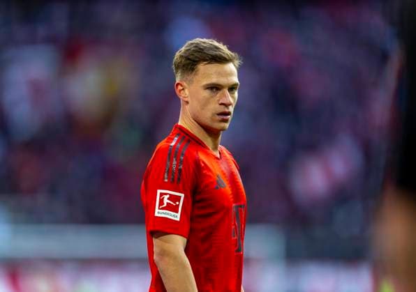 01 02 2025, Soccer 1 Bundesliga 2024 2025, Matchday 20, FC Bayern Munich Holstein Kiel, at the Allianz Arena Munich Joshua Kimmich FC Bayern Munich pensive