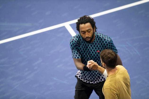 February 2, 2025, Frisco, Texas, USA: EVAN KING (USA) and CHRISTIAN HARRISON (USA) celebrate during round 2 of the qualifiers at the Dallas Open at the Star in Frisco, TX. Frisco USA - ZUMAh193 20250202_zsp_h193_050 Copyright: xDanielxMcGregor-Huyerx
