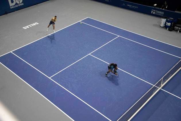 February 2, 2025, Frisco, Texas, USA: (Left)CHRISTIAN HARRISON (USA) serves during round 2 of the qualifiers at the Dallas Open at the Star in Frisco, TX. Frisco USA - ZUMAh193 20250202_zsp_h193_052 Copyright: xDanielxMcGregor-Huyerx