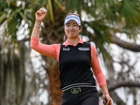 LPGA, Golf Damen 2025: Hilton Grand Vacations Tournament of Champions Rnd 4 FEB 02 February 2, 2025: A Lim Kim of South Korea on the 18th green during final round of Hilton Grand Vacations Tournament of Champions held at Lake Nona Golf & Country Club in Orlando, FL. Romeo T Guzman CSM(Credit Image: Romeo Guzman Cal Media) Orlando Fl USA EDITORIAL USE ONLY Copyright: xx ZUMA-20250202_faf_cg2_095.jpg RomeoxGuzmanx csmphotothree351570