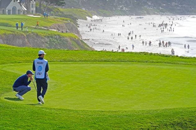 PEBBLE BEACH, CA - FEBRUARY 02: PGA, Golf Herren golfer Rory McIlroy lines up a putt on the 9th hole during the AT&T Pebble Beach Pro AM on February 2, 2025, at Pebble Beach Golf Links in Pebble Beach, California. (Photo by Brian Spurlock Icon Sportswire) GOLF: FEB 02 PGA AT&T Pebble Beach Pro-Am EDITORIAL USE ONLY Icon25020231