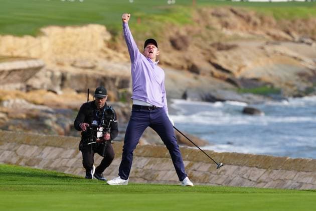 PEBBLE BEACH, CA - FEBRUARY 02: PGA, Golf Herren golfer Justin Rose reacts after making an eagle on the 18th hole during the AT&T Pebble Beach Pro AM on February 2, 2025, at Pebble Beach Golf Links in Pebble Beach, California. (Photo by Brian Spurlock Icon Sportswire) GOLF: FEB 02 PGA AT&T Pebble Beach Pro-Am EDITORIAL USE ONLY Icon25020241