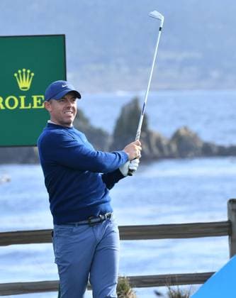 February 2, 2025, Pebble Beach, Ca, USA: Rory McIlroy is seen on the tee at hole 17 just before winning the Pro-Am on the final round of the AT&T Pebble Beach Pro-Am 2025 at Pebble Beach Golf Links on February 02, 2025 in Pebble Beach, California. Photo: Casey Flanigan imageSPACE Pebble Beach USA - ZUMAi237 20250202_zsa_i237_121 Copyright: xFlanigan Imagespacex