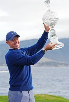 PEBBLE BEACH, CA - FEBRUARY 02: PGA, Golf Herren golfer Rory McIlroy holds the trophy up after winning the AT&T Pebble Beach Pro AM on February 2, 2025, at Pebble Beach Golf Links in Pebble Beach, California. (Photo by Brian Spurlock Icon Sportswire) GOLF: FEB 02 PGA AT&T Pebble Beach Pro-Am EDITORIAL USE ONLY Icon25020266