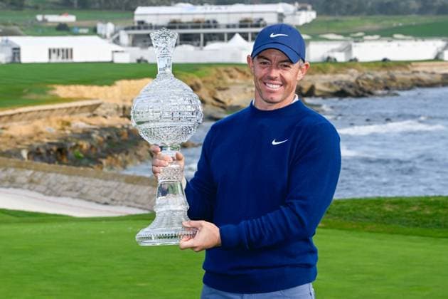 PEBBLE BEACH, CA - FEBRUARY 02: Rory McIlroy (NIR) holds nthe trophy for winning the AT&T Pebble Beach Pro-Am at Pebble Beach Golf Links on February 2, 2025, in Pebble Beach, California. (Photo by Ken Murray Icon Sportswire) GOLF: FEB 02 PGA, Golf Herren AT&T Pebble Beach Pro-Am EDITORIAL USE ONLY Icon250202038