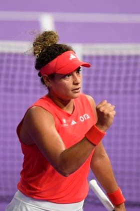 Transylvania Open - Victoriya Tomova v Mayar Sherif Mayar Sherif of Egypt in action against Victoriya Tomova of Bulgaria during the WTA, Tennis Damen Tour Transylvania Open match, in Cluj Napoca, Monday 03 February 2025. Alex Nicodim Imago Images Copyright: xAlexxNicodimx