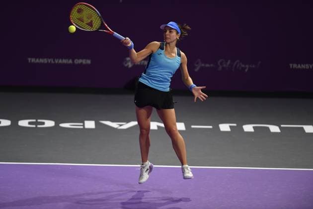 Transylvania Open - Victoriya Tomova v Mayar Sherif Victoriya Tomova of Bulgaria in action against Mayar Sherif of Egypt during the WTA, Tennis Damen Tour Transylvania Open match, in Cluj Napoca, Monday 03 February 2025. Alex Nicodim Imago Images Copyright: xAlexxNicodimx