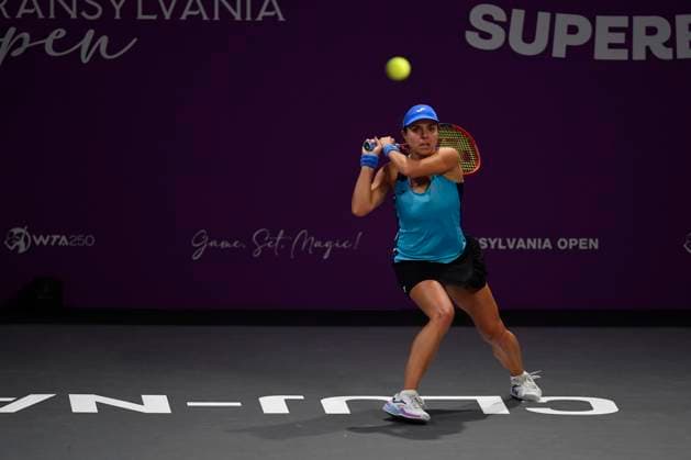 Transylvania Open - Victoriya Tomova v Mayar Sherif Victoriya Tomova of Bulgaria in action against Mayar Sherif of Egypt during the WTA, Tennis Damen Tour Transylvania Open match, in Cluj Napoca, Monday 03 February 2025. Alex Nicodim Imago Images Copyright: xAlexxNicodimx