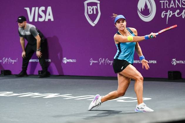 Transylvania Open 2025 - WTA, Tennis Damen 250 Tournament - Day 1 Viktoriya Tomova competes during the round of 32 of the Transylvania Open 2025, a WTA250 Tournament, at BT Arena in Cluj-Napoca, Romania, on February 3, 2025 Cluj-Napoca Romania  Copyright: xFlaviuxBuboix originalFilename:buboi-notitle250203_npEov.jpg