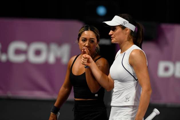 Transylvania Open - Victoriya Tomova v Mayar Sherif Sabrina Sanataria of United States and Monica Niculescu of Romania in action against Jacqueline Cristian and Angelica Moratelli of Italy during the WTA, Tennis Damen Tour Transylvania Open double match, in Cluj Napoca, Monday 03 February 2025. Alex Nicodim Imago Images Copyright: xAlexxNicodimx