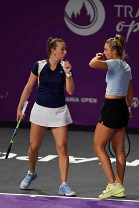 Transylvania Open - Victoriya Tomova v Mayar Sherif Jacqueline Cristian and Angelica Moratelli of Italy in action against Sabrina Sanataria of United States and Monica Niculescu of Romania during the WTA, Tennis Damen Tour Transylvania Open double match, in Cluj Napoca, Monday 03 February 2025. Alex Nicodim Imago Images Copyright: xAlexxNicodimx