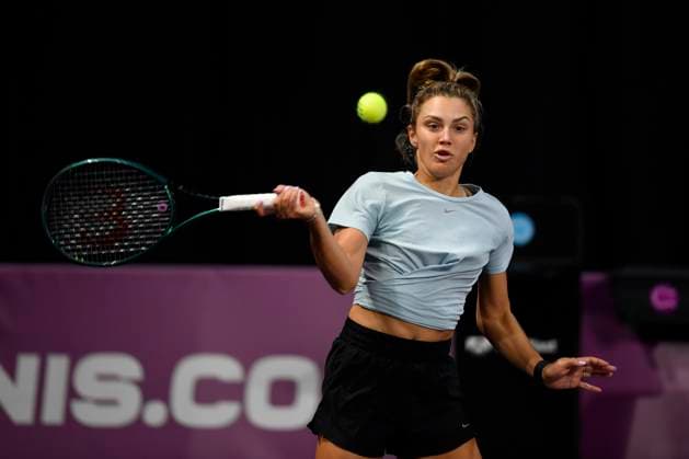 Transylvania Open - Victoriya Tomova v Mayar Sherif Jacqueline Cristian and Angelica Moratelli of Italy in action against Sabrina Sanataria of United States and Monica Niculescu of Romania during the WTA, Tennis Damen Tour Transylvania Open double match, in Cluj Napoca, Monday 03 February 2025. Alex Nicodim Imago Images Copyright: xAlexxNicodimx