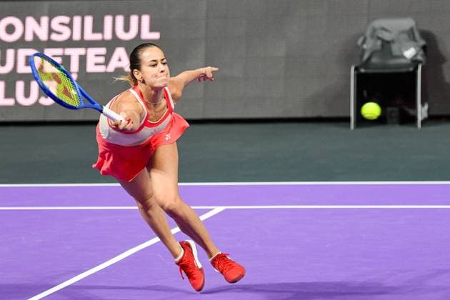 Transylvania Open 2025 - WTA, Tennis Damen 250 Tournament - Day 1 Anna Bondar competes during the Round of 32 for the Transylvania Open WTA 250 in BT Arena, Cluj-Napoca, on February 3, 2025 Cluj-Napoca Romania  Copyright: xFlaviuxBuboix originalFilename:buboi-notitle250203_npO7h.jpg