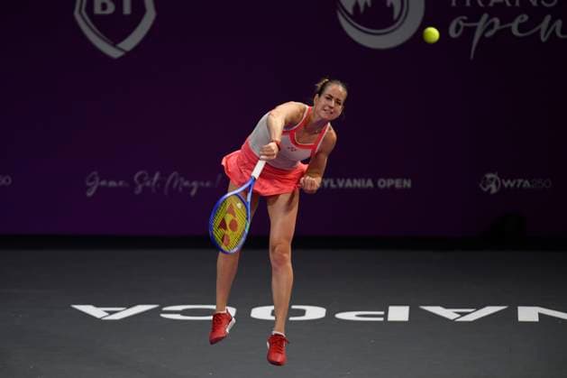 Transylvania Open - Victoriya Tomova v Mayar Sherif Anna Bondar of Hungary in action against Suzan Lamens of Netherlands during the WTA, Tennis Damen Tour Transylvania Open single match, in Cluj Napoca, Monday 03 February 2025. Alex Nicodim Imago Images Copyright: xAlexxNicodimx