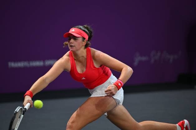 Transylvania Open 2025 Marina Stakusic of Canada in action against Sorana Cirstea of Romania during the WTA, Tennis Damen Tour Transylvania Open double match, in Cluj Napoca, Monday 03 February 2025. Alex Nicodim Imago Images Copyright: xAlexxNicodimx