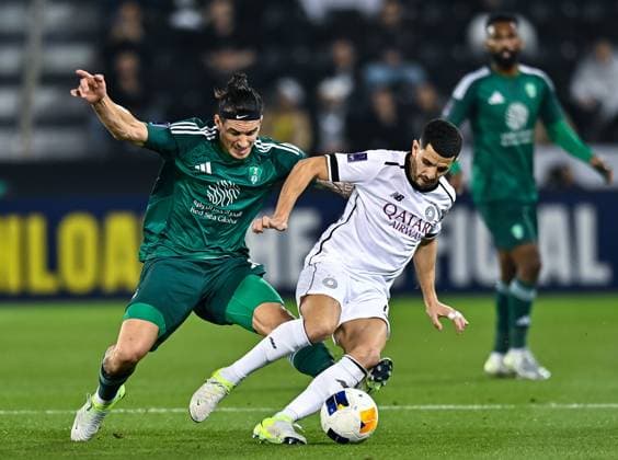 AFC CHAMPIONS LEAGUE ELITE, AL SADD SC (QTR) v AL AHLI SAUDI FC (KSA) Youcef Atal (R) of Al Sadd SC and Roger Da Silva of Al Ahli SFCin action during the AFC Champions League elite west football match between Qatar s Al Sadd SC and Saudi Arabia s Al Ahli SFC at Jassim Bin Hamad Stadium in Doha, Qatar, on February 03, 2024. DOHA Qatar Copyright: xNAUSHADx