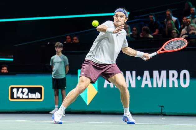 2025-02-03 ABN AMRO Open 2025 ROTTERDAM, NETHERLANDS - FEBRUARY 3: Mattia Bellucci of Italy competing in the Men s Singles Round 1 during the ABN AMRO Open 2025 at Rotterdam Ahoy on February 3, 2025 in Rotterdam, Netherlands. Rotterdam Rotterdam Ahoy Netherlands Content not available for redistribution in The Netherlands directly or indirectly through any third parties. Copyright: xAndrexWeeningx