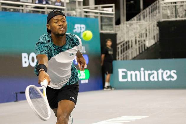 February 3, 2025, Frisco, Texas, USA: CHRISTIAN EUBANKS (USA) returns with a forehand in a singles match during day three of the 2025 Dallas Open at the Star in Frisco, TX. Arnaldi defeated Eubanks, 6:3, 6:4. Frisco USA - ZUMAh193 20250203_zsp_h193_036 Copyright: xDanielxMcGregor-Huyerx