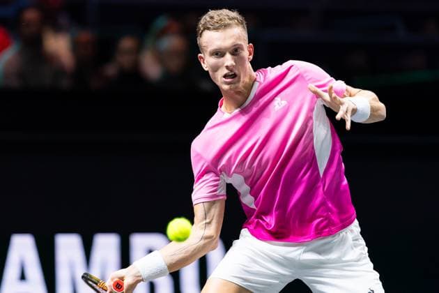2025-02-04 ABN AMRO Open Day One ROTTERDAM, NETHERLANDS - FEBRUARY 4: Jiri Lehecka of Czech Republic in action during Day One of the ABN AMRO Open at Rotterdam Ahoy on February 4, 2025 in Rotterdam, Netherlands. (Photo by Joris Verwijst BSR Agency) Rotterdam Netherlands Content not available for redistribution in The Netherlands directly or indirectly through any third parties. Copyright: xBSRxAgencyx