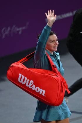 CLUJ-NAPOCA - TRANSYLVANIA OPEN - 4 FEB 2025 Simona Halep of Romania in action against Lucia Bronzetti of Italy during the WTA, Tennis Damen Tour Transylvania Open single match, in Cluj Napoca, Monday 04 February 2025. Alex Nicodim Imago Images Copyright: xAlexxNicodimx