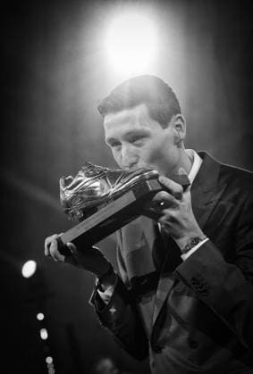 Club s Hans Vanaken celebrates after winning the Golden Shoe at the 71st edition of the Golden Shoe award ceremony, in Middelkerke, Tuesday 04 February 2025. The Golden Shoe (Gouden Schoen Soulier d Or) is an award for the best soccer player of the Belgian Jupiler Pro League championship during the calendar year 2024. VIRGINIExLEFOUR x111768440x
