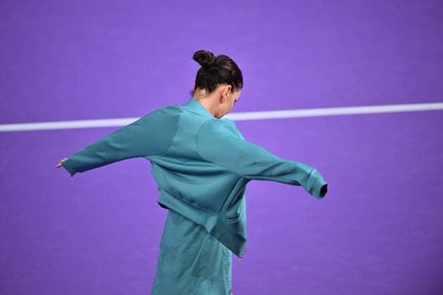 Simona Halep - Lucia Bronzetti, Transylvania Open 2025 Simona Halep of Romania competes against Lucia Bronzetti of Italy during the WTA, Tennis Damen Tour Transylvania Open singles match in Cluj Napoca, Romania, on February 4, 2025. Cluj-Napoca Romania  Copyright: xAlexxNicodimx originalFilename:nicodim-clujnapo250204_np5Yp.jpg