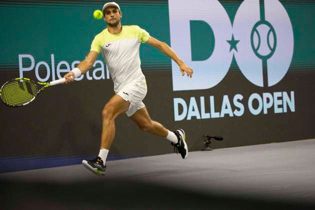 February 4, 2025, Frisco, Texas, USA: ALEKSANDAR VUKIC (AUS) returns with a forehand in a singles match against BEN SHELTON (USA) during day four of the 2025 Dallas Open at the Star in Frisco, TX. BEN SHELTON (USA) defeated ALEKSANDR VUKIC (AUS), 6:3, 6:3. Frisco USA - ZUMAh193 20250204_zsp_h193_036 Copyright: xDanielxMcGregor-Huyerx