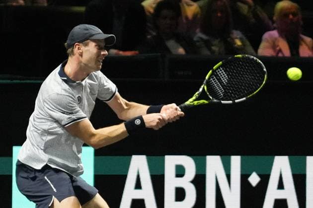ABN AMRO OPEN 2025 - Rotterdam Botic of van de Zandschulp Pays-Bas during the ABN AMRO Open 2025, ATP, Tennis Herren 500 Tennis 16 eme Finale event on 4 January 2025 in Rotterdam, Netherlands - Photo Laurent Lairys ABACAPRESS.COM Rotterdam Netherlands  Copyright: xLairysxLaurent ABACAx