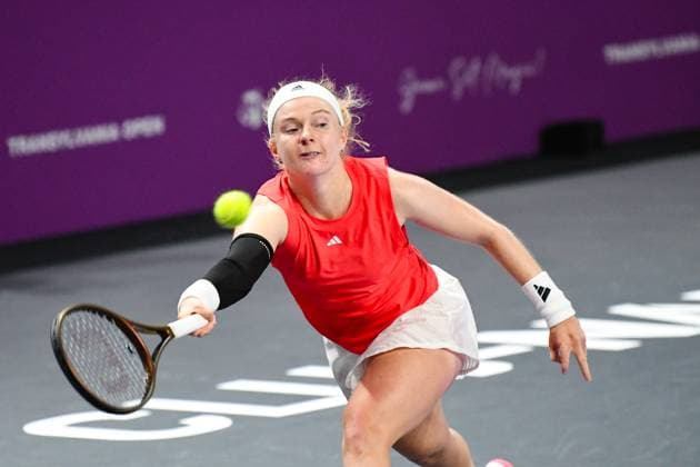 Transylvania Open 2025 - WTA, Tennis Damen 250 Tournament - Day 3 Francesca Jones participates in the round of 16 of the Transylvania Open 2025, a WTA250 Tournament, at BT Arena in Cluj-Napoca, Romania, on February 5, 2025 Cluj-Napoca Romania  Copyright: xFlaviuxBuboix originalFilename:buboi-notitle250205_npW2u.jpg