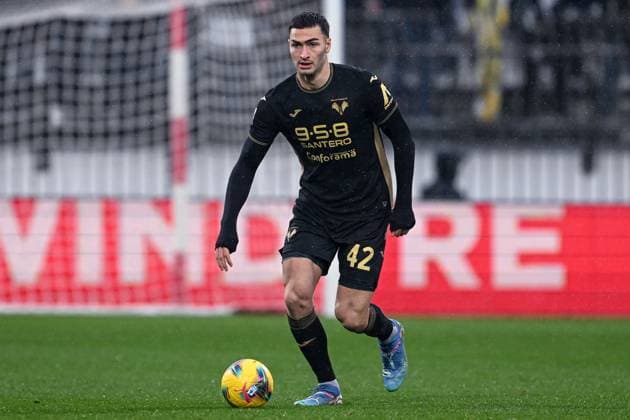 Football, Diego Coppola moves from Hellas Verona to Brighton and Hove Albion in England
