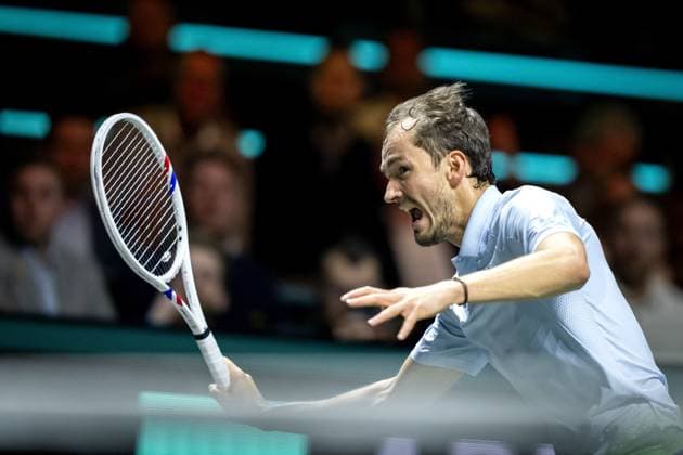 ROTTERDAM - Daniil Medvedev (RUS) in action against Mattia Bellucci (ITA) on the third day of the ABN AMRO Open tennis tournament in Ahoy. ANP SANDER KING ABN AMRO Open - Day Three 2025 xVIxANPxSportx xxANPxIVx 519204657 originalFilename: 519204657.jpg