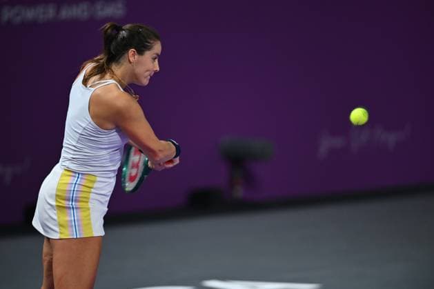 CLUJ-NAPOCA - TRANSYLVANIA OPEN - 4 FEB 2025 Jodie Anna Burrage of Great Britain in action against Ana Bogdan of Romania during the WTA, Tennis Damen Tour Transylvania Open single match, in Cluj Napoca, Monday 04 February 2025. Alex Nicodim Imago Images Copyright: xAlexxNicodimx