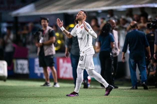 Bilder des Jahres 2025, Sport 02 Februar Sport Themen der Woche KW06 Santos e Botafogo SANTOS, SP - 05.02.2025: SANTOS E BOTAFOGO - Neymar during the match between Santos and Botafogo, valid for the seventh round of the 2025 São Paulo Football Championship, held at the Urbano Caldeira stadium (Vila Belmiro), Santos, city in the state of São Paulo, this Wednesday, February 5, 2025. (Photo: Anderson Lira Fotoarena) x2685247x  AndersonxLira