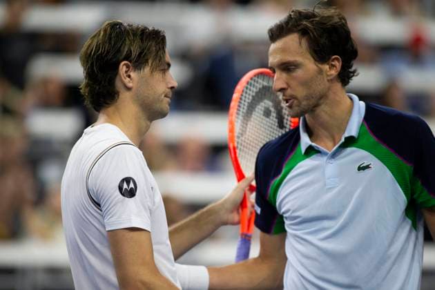 February 5, 2025, Frisco, Texas, USA: TAYLOR FRITZ (USA) and ARTHUR RINDERKNECH (FRA) shake hands after a singles match during day five of the 2025 Dallas Open at the Star in Frisco, TX. TAYLOR FRITZ (USA) defeated ARTHUR RINDERKNECH (CZE), 6:4, 6:2. Frisco USA - ZUMAh193 20250205_zsp_h193_073 Copyright: xDanielxMcGregor-Huyerx