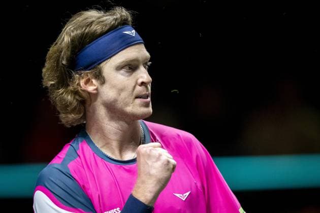 ROTTERDAM - Andrey Rublev (RUS) in action against Fabian Marozsan (HUN) on the fourth day of the ABN AMRO Open tennis tournament in Ahoy. ANP SANDER KING ABN AMRO Open - Day Four 2025 xVIxANPxSportx xxANPxIVx 519262517 originalFilename: 519262517.jpg