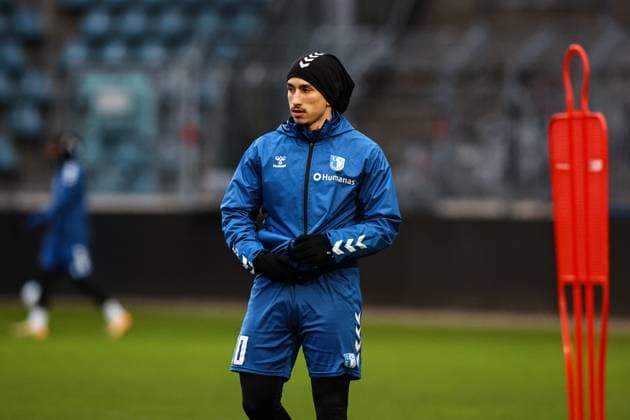 Jason Ceka 1 FC Magdeburg,10 2 Soccer Bundesliga Season 2024 2025 Training 1 FC Magdeburg at the Avnet Arena in Magdeburg Soccer,Man,Men,Germany,14 01 2025