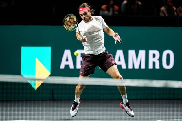 ROTTERDAM, NETHERLANDS - FEBRUARY 6: Stefanos Tsitsipas of Greece plays a forehand in his Men s Singles Second Round match against match against Tallon Griekspoor of the Netherlands during day four of the ABN AMRO Open at the Rotterdam Ahoy on February 6, 2025 in Rotterdam, Netherlands. (Photo by Rene Nijhuis) SPO  Copyright: xRenexNijhuis