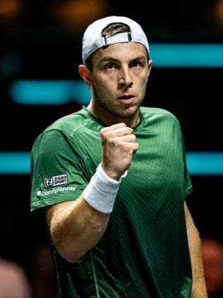 ROTTERDAM, NETHERLANDS - FEBRUARY 6: Tallon Griekspoor of the Netherlands celebrates a point in his Men s Singles Second Round match against Stefanos Tsitsipas of Greece during day four of the ABN AMRO Open at the Rotterdam Ahoy on February 6, 2025 in Rotterdam, Netherlands. (Photo by Rene Nijhuis) SPO  Copyright: xRenexNijhuis