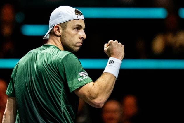 ROTTERDAM, NETHERLANDS - FEBRUARY 6: Tallon Griekspoor of the Netherlands celebrates a point in his Men s Singles Second Round match against Stefanos Tsitsipas of Greece during day four of the ABN AMRO Open at the Rotterdam Ahoy on February 6, 2025 in Rotterdam, Netherlands. (Photo by Rene Nijhuis) SPO  Copyright: xRenexNijhuis
