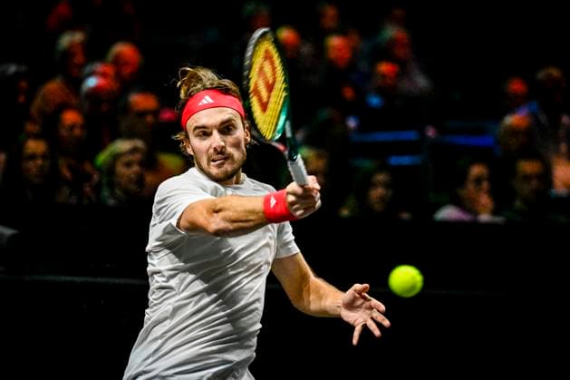 2025-02-06 ABN AMRO Open 2025 ROTTERDAM, NETHERLANDS - FEBRUARY 6: Stefanos Tsitsipas of Greece competing in the Men s Singles during the ABN AMRO Open 2025 at Rotterdam Ahoy on February 6, 2025 in Rotterdam, Netherlands. Rotterdam Rotterdam Ahoy Netherlands Content not available for redistribution in The Netherlands directly or indirectly through any third parties. Copyright: xJanxKokx