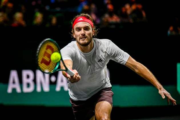 2025-02-06 ABN AMRO Open 2025 ROTTERDAM, NETHERLANDS - FEBRUARY 6: Stefanos Tsitsipas of Greece competing in the Men s Singles during the ABN AMRO Open 2025 at Rotterdam Ahoy on February 6, 2025 in Rotterdam, Netherlands. Rotterdam Rotterdam Ahoy Netherlands Content not available for redistribution in The Netherlands directly or indirectly through any third parties. Copyright: xJanxKokx