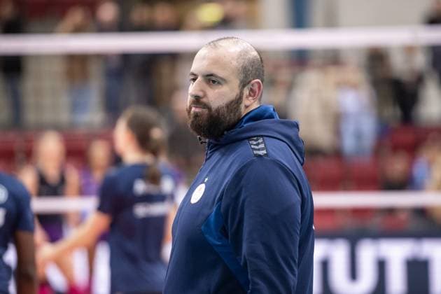 Konstantin Bitter Allianz MTV Stuttgart, Coach GER, Allianz MTV Stuttgart vs KS DevelopRes Rzeszow, Volleyball, CEV Volleyball Champions League, Volleyball CL, VCL, Final round, round of 16, 2024 2025 season, 06 02 2025 GER, Allianz MTV Stuttgart vs KS DevelopRes Rzeszow, Volleyball, CEV Volleyball Champions League, Volleyball CL, VCL, Final round, round of 16, 2024 2025 season, 06 02 2025 Stuttgart Copyright: xSandyxDinkelackerx EP_SDR