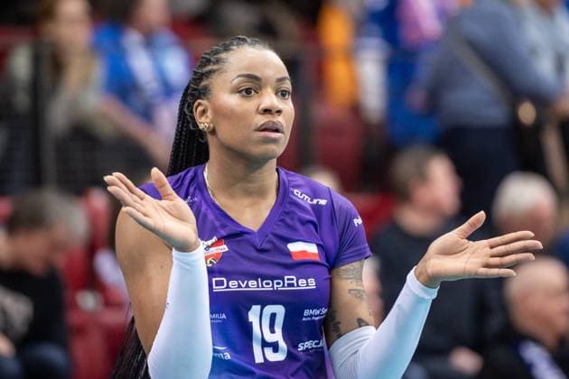 Elizabeth Vicet KS DevelopRes Rzeszow, 19 GER, Allianz MTV Stuttgart vs KS DevelopRes Rzeszow, Volleyball, CEV Volleyball Champions League, Volleyball CL, VCL, Final round, Round of 16, 2024 2025 season, 06 02 2025 GER, Allianz MTV Stuttgart vs KS DevelopRes Rzeszow, Volleyball, CEV Volleyball Champions League, Volleyball CL, VCL, Final round, Round of 16, 2024 2025 season, 06 02 2025 Stuttgart Copyright: xSandyxDinkelackerx EP_SDR