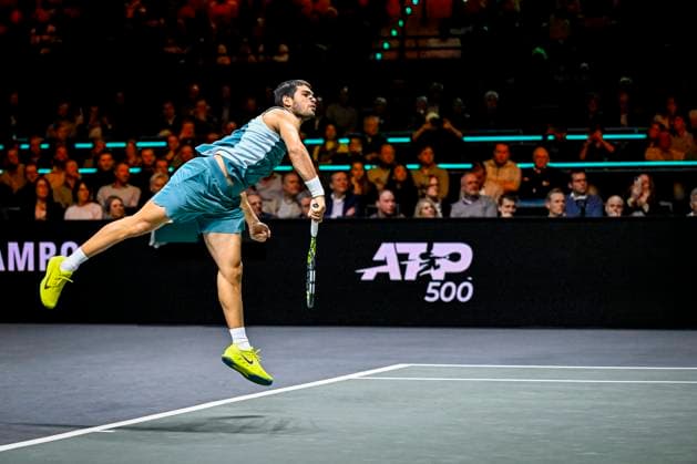 2025-02-06 ABN AMRO Open 2025 ROTTERDAM, NETHERLANDS - FEBRUARY 6: Carlos Alcaraz of Spain competing in the Men s Singles during the ABN AMRO Open 2025 at Rotterdam Ahoy on February 6, 2025 in Rotterdam, Netherlands. Rotterdam Rotterdam Ahoy Netherlands Content not available for redistribution in The Netherlands directly or indirectly through any third parties. Copyright: xJanxKokx