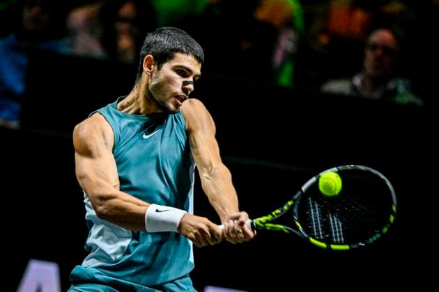 2025-02-06 ABN AMRO Open 2025 ROTTERDAM, NETHERLANDS - FEBRUARY 6: Carlos Alcaraz of Spain competing in the Men s Singles during the ABN AMRO Open 2025 at Rotterdam Ahoy on February 6, 2025 in Rotterdam, Netherlands. Rotterdam Rotterdam Ahoy Netherlands Content not available for redistribution in The Netherlands directly or indirectly through any third parties. Copyright: xJanxKokx