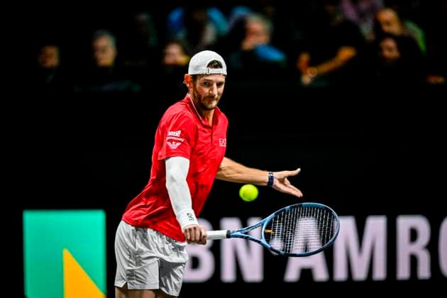 2025-02-06 ABN AMRO Open 2025 ROTTERDAM, NETHERLANDS - FEBRUARY 6: Andrea Vavassori of Italia competing in the Men s Singles during the ABN AMRO Open 2025 at Rotterdam Ahoy on February 6, 2025 in Rotterdam, Netherlands. Rotterdam Rotterdam Ahoy Netherlands Content not available for redistribution in The Netherlands directly or indirectly through any third parties. Copyright: xJanxKokx