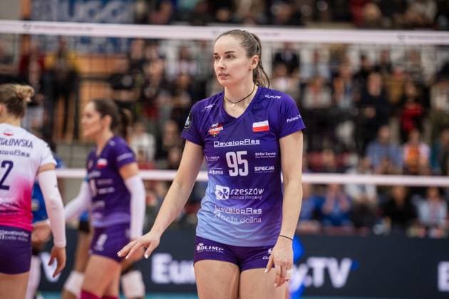 Magdalena Jurczyk KS DevelopRes Rzeszow, 95 GER, Allianz MTV Stuttgart vs KS DevelopRes Rzeszow, Volleyball, CEV Volleyball Champions League, Volleyball CL, VCL, Final round, round of 16, 2024 2025 season, 06 02 2025 GER, Allianz MTV Stuttgart vs KS DevelopRes Rzeszow, Volleyball, CEV Volleyball Champions League, Volleyball CL, VCL, Final round, round of 16, 2024 2025 season, 06 02 2025 Stuttgart Copyright: xSandyxDinkelackerx EP_SDR