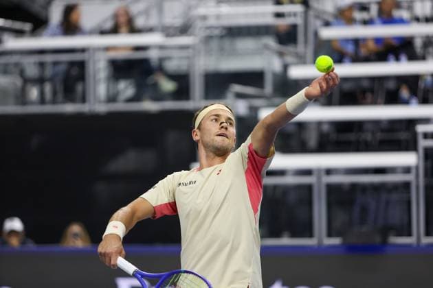 FRISCO, TX - FEBRUARY 06: Casper Ruud (NOR) serves during the second round of the Dallas Open on February 2, 2025, at Ford Center at The Star in Frisco, TX. (Photo by George Walker Icon Sportswire) TENNIS: FEB 06 Dallas Open EDITORIAL USE ONLY Icon250206070