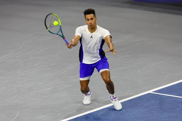 FRISCO, TX - FEBRUARY 06: Michael Mmoh (USA) hits a forehand during the second round of the Dallas Open on February 2, 2025, at Ford Center at The Star in Frisco, TX. (Photo by George Walker Icon Sportswire) TENNIS: FEB 06 Dallas Open EDITORIAL USE ONLY Icon250206093