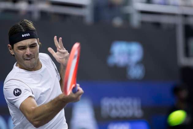February 7, 2025, Frisco, Texas, USA: TAYLOR FRITZ (USA) returns with a back hand in a singles match against DENIS SHAPOVALOV (CAN) during day six of the 2025 Dallas Open at the Star in Frisco, TX. DENIS SHAPOVALOV (CAN) defeated TAYLOR FRITZ (USA), 2:6, 6:3, 7:6. Frisco USA - ZUMAh193 20250207_zsp_h193_020 Copyright: xDanielxMcGregor-Huyerx